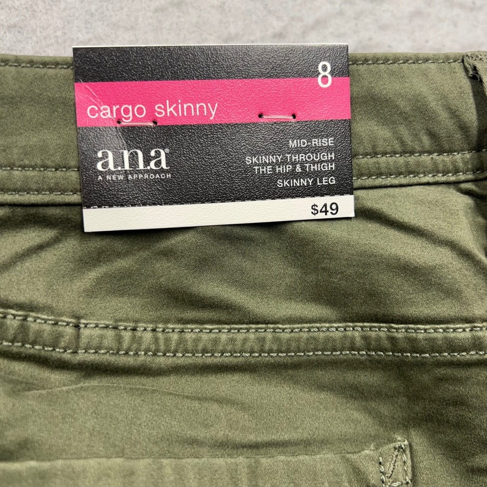 a.n.a Womens Cargo Skinny Pants Size 8 Oregano Green Mid Rise Soft Stretch NWT - Picture 7 of 8